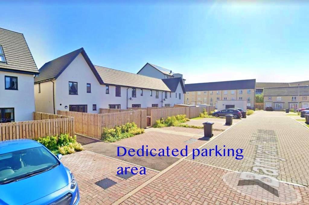 Newbuild - 3 Bedrooms, 2 Baths,5 Mins From Airport EDI Exterior foto
